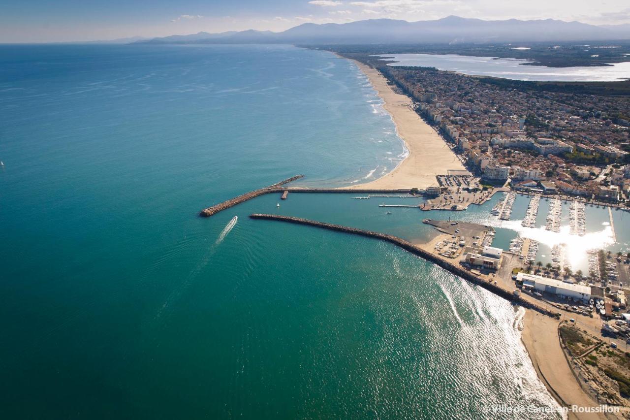 "Chill" Magnifique Vue Sur La Mer Et Le Port Au Coeur De La Ville En Premiere Ligne Canet-en-Roussillon Luaran gambar